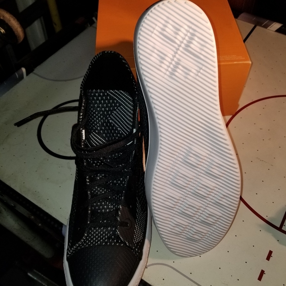 Converse - Picture 4 of 6